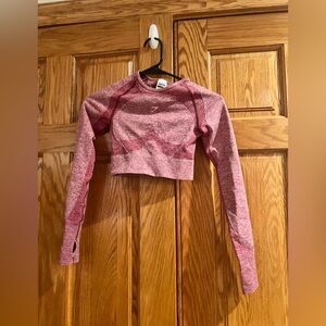 Gymshark - Seamless Long Sleeve Cropped Top - Berry Red